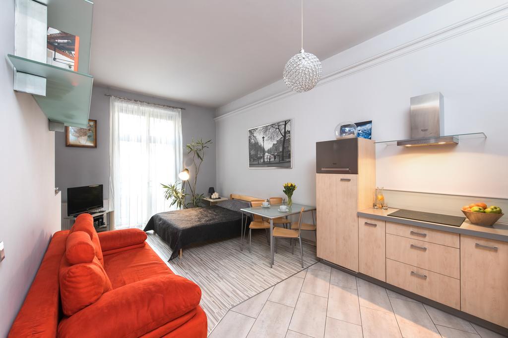 Apartament Abra 2 *